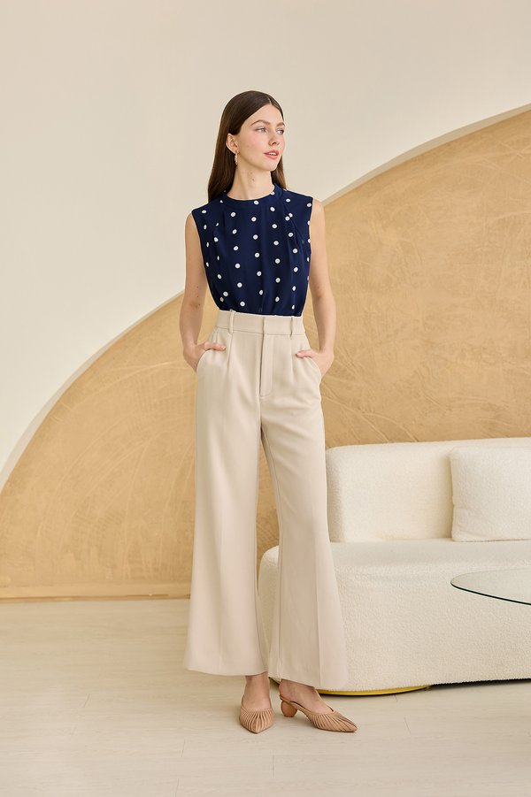 Leonie Top In Navy Blue