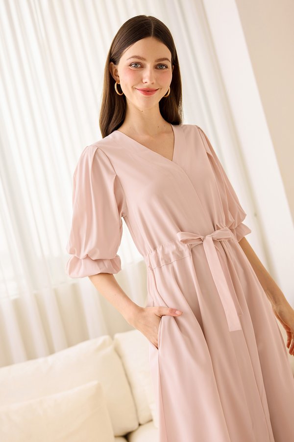 Yuna Dress In Dusty Pink