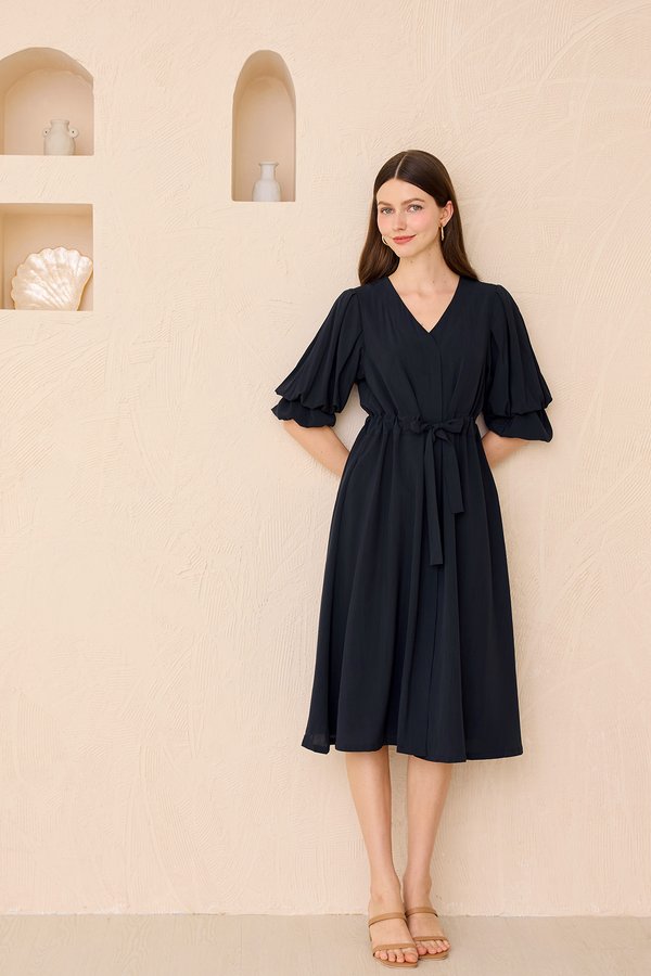 Yuna Dress In Midnight Blue