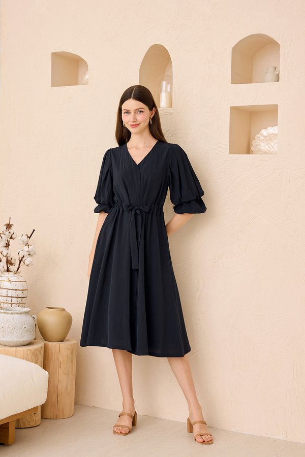 Yuna Dress In Midnight Blue