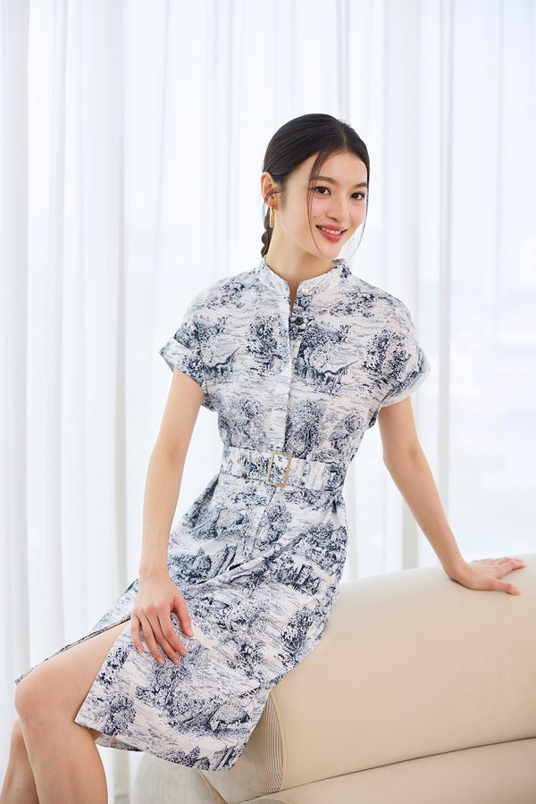Jacinthe Dress In Blue Porcelain Prints