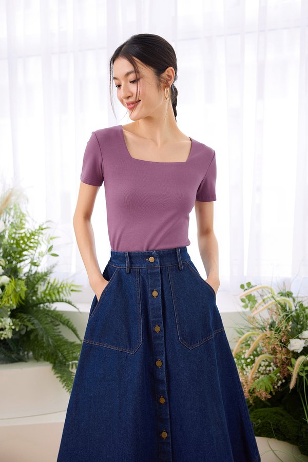 Casey Top In Plum