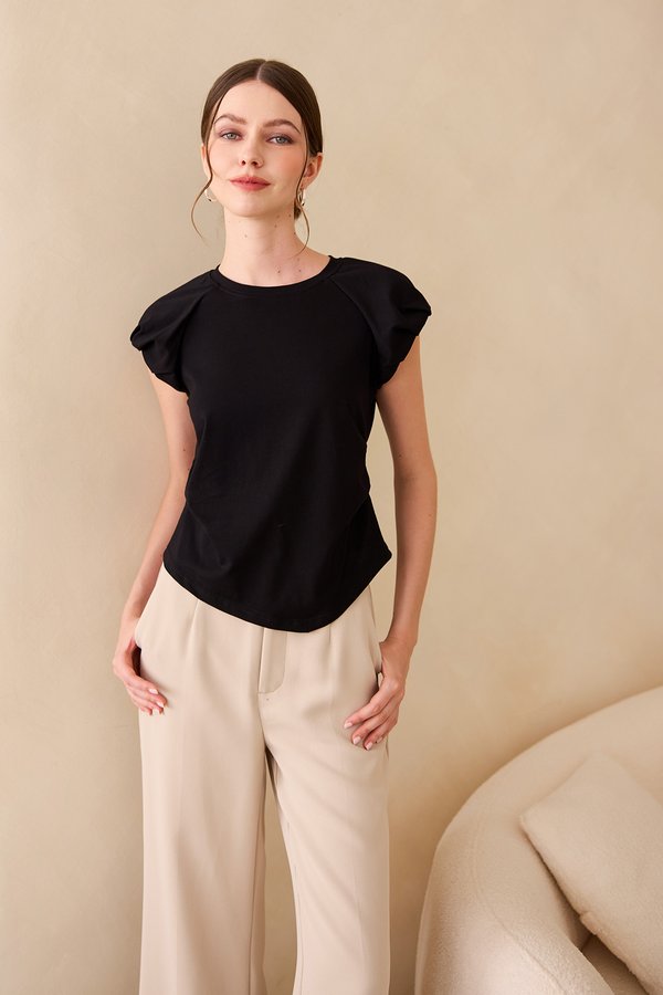 Frieda Top In Classic Black