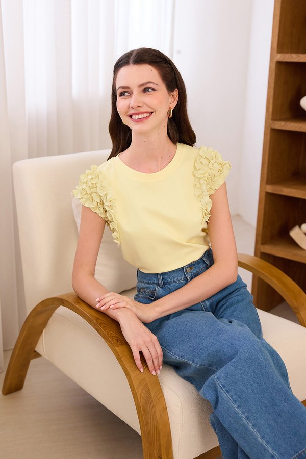 Hayley Top In Butter Yellow