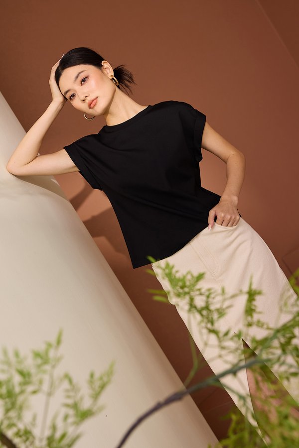 Harriet Top In Classic Black