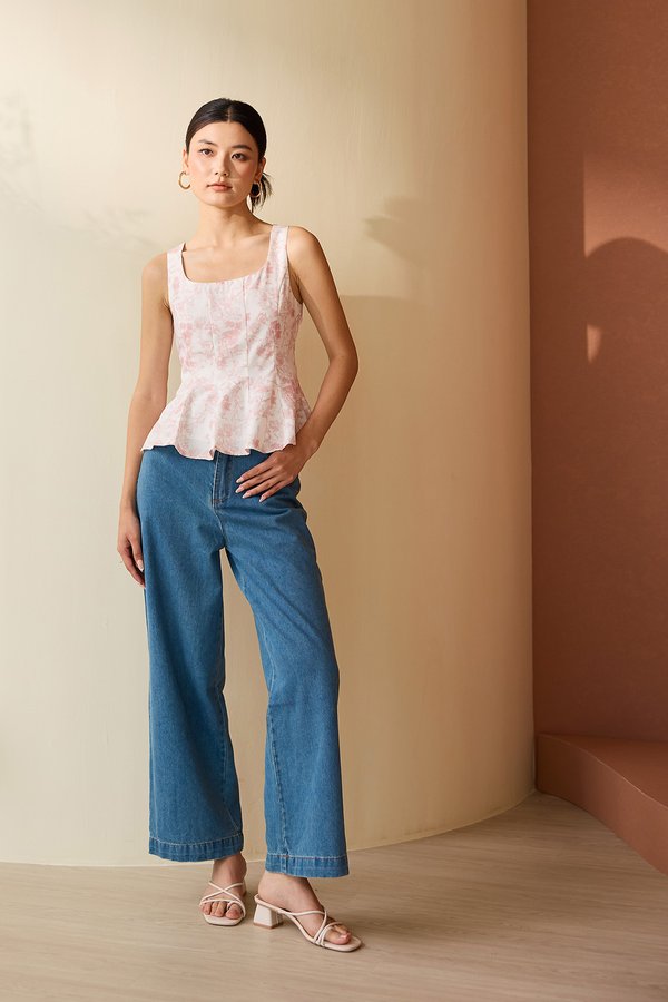 Upton Top In Pink Florals