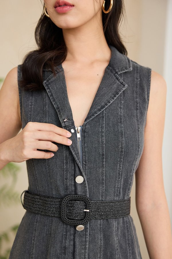 Bryon Dress In Charcoal Wash