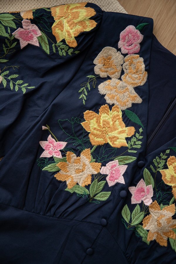 Cerisa Dress In Blue Florals