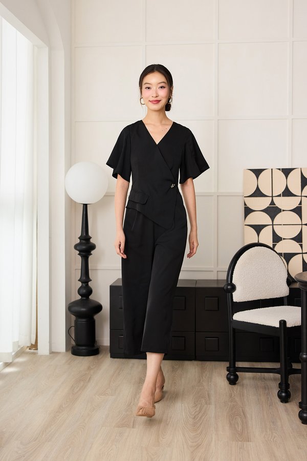 Everleigh Romper In Classic Black