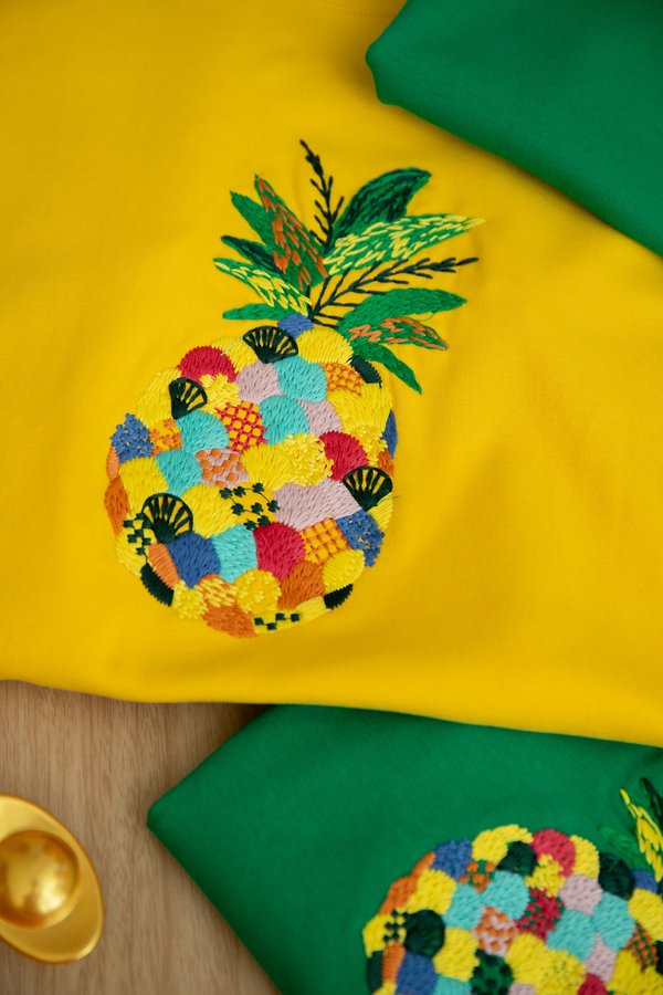 Rolling In Huatness Unisex Top In Honey