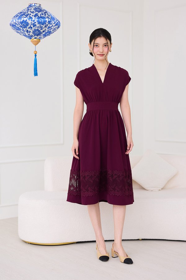 Annika Dress In Wine Red