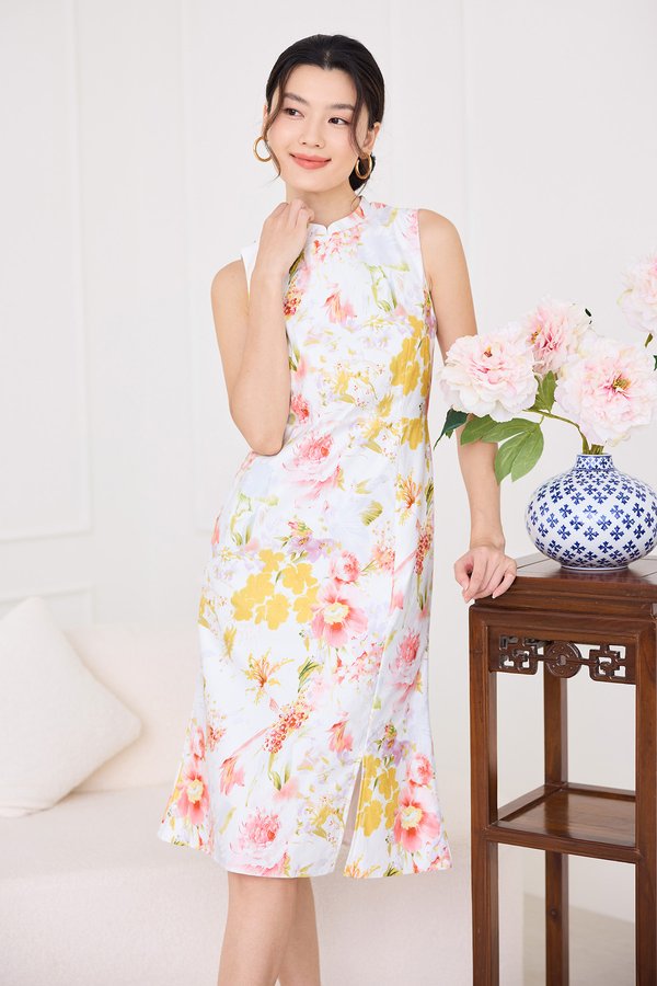 In Full Bloom Cheongsam Dress In White Florals