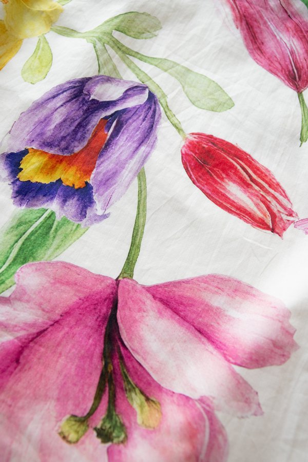 Jayne Top In Bright Florals