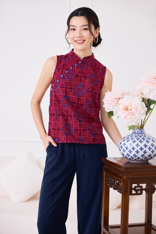 Quiet Finesse Cheongsam Top In Wine Red