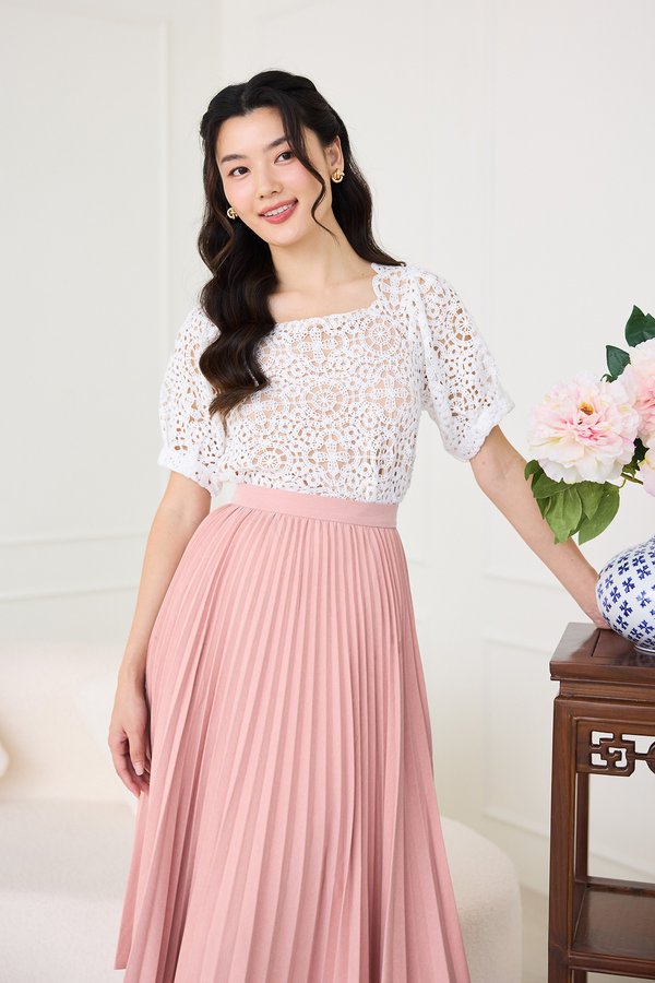 Provence Top In Classic White