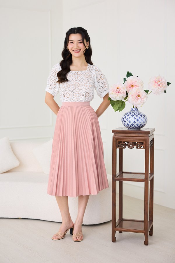 Provence Top In Classic White