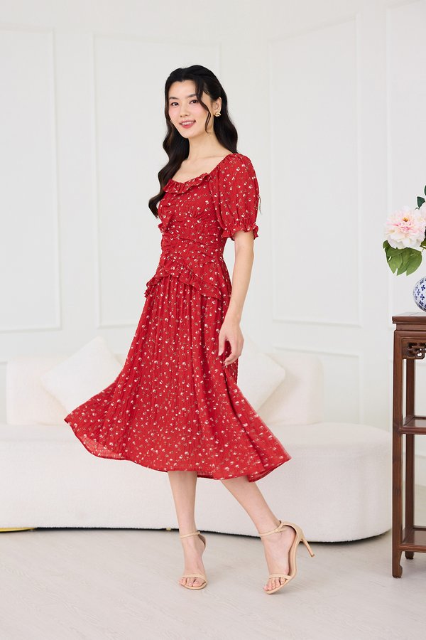 Aelin Dress In Red Florals