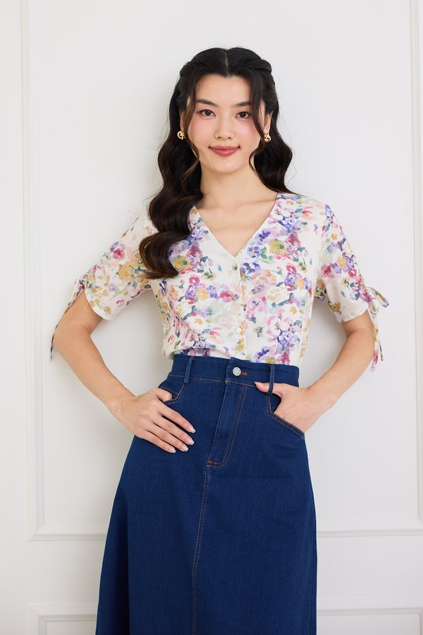 Dreamscape Top In Purple Florals