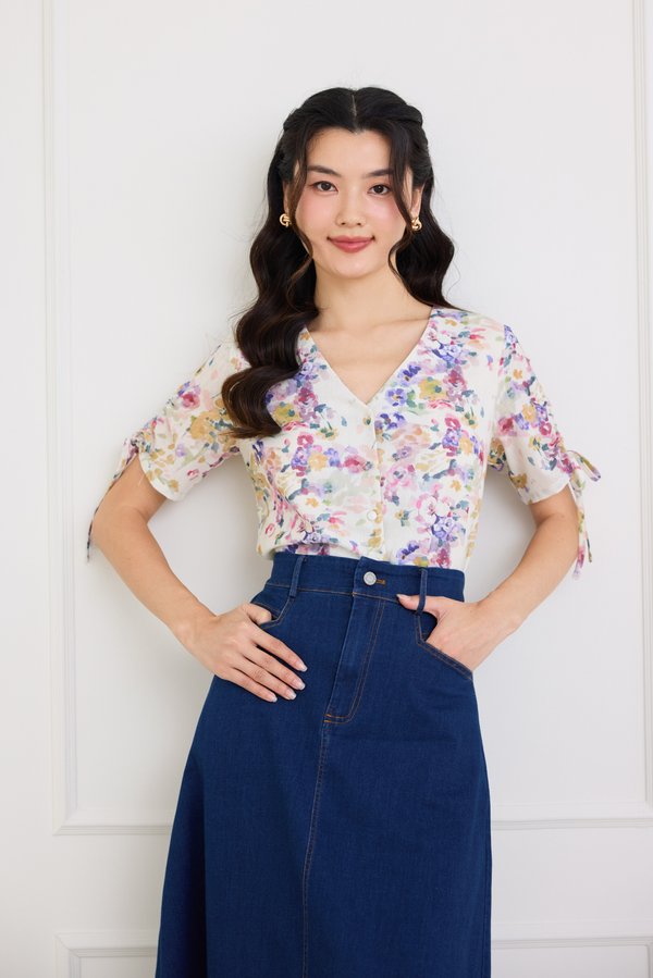 Dreamscape Top In Purple Florals