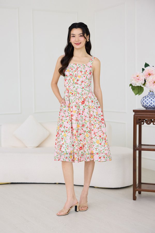 Florina Dress In Pink Blossoms