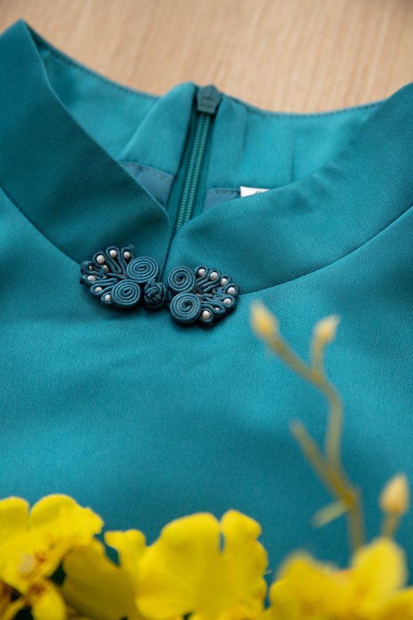 Clean Slate Cheongsam Dress In Teal Blue