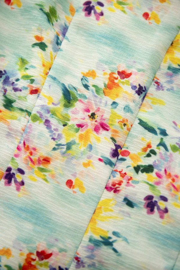 Meryl Top In Green Florals