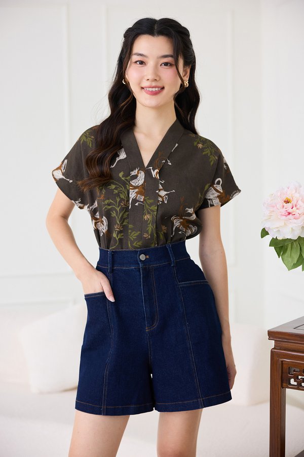 Stratford Shorts In Dark Wash