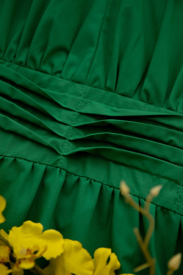 Diane Dress In Kelly Green