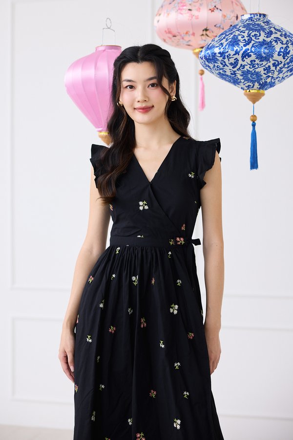 Remington Dress In Black Florals