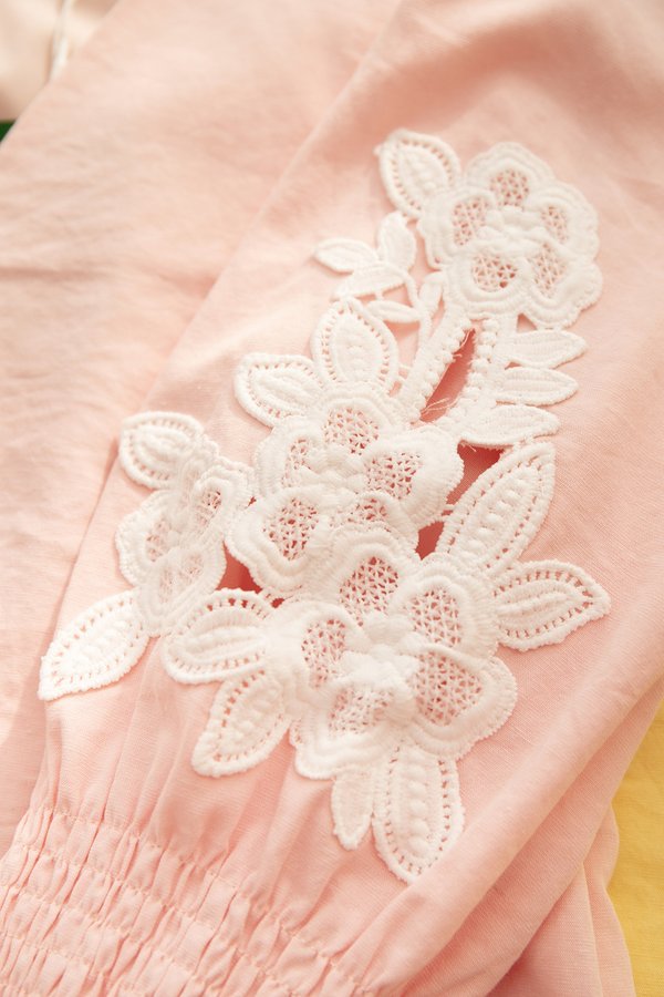 Airin Top In Soft Pink