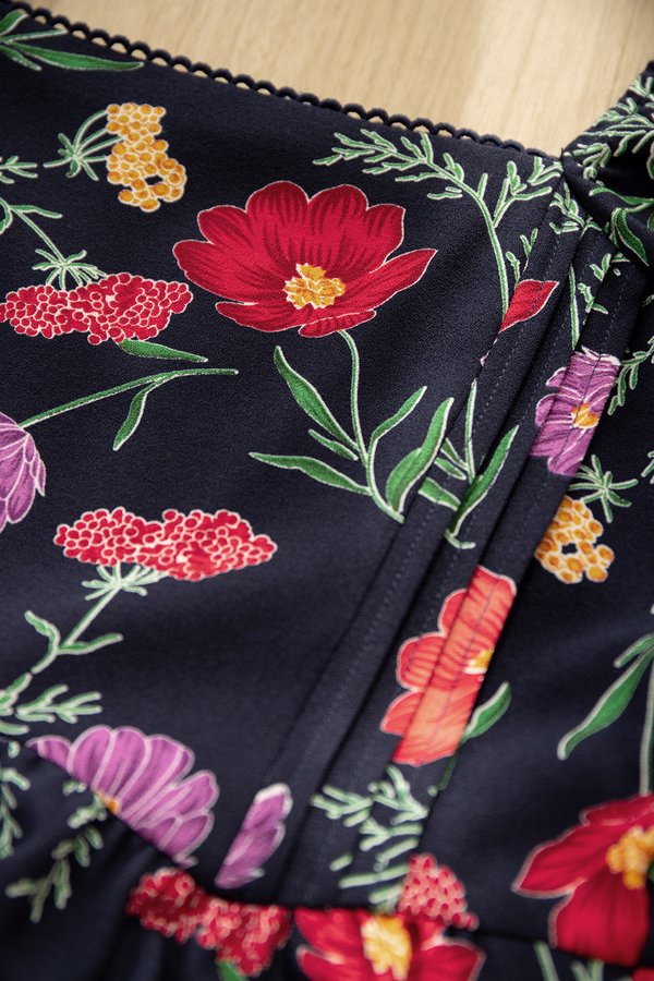 Seychelle Dress In Blue Poppy Florals