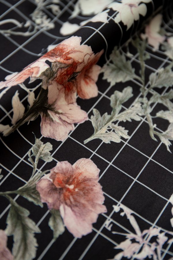 Valletta Dress In Black Prints