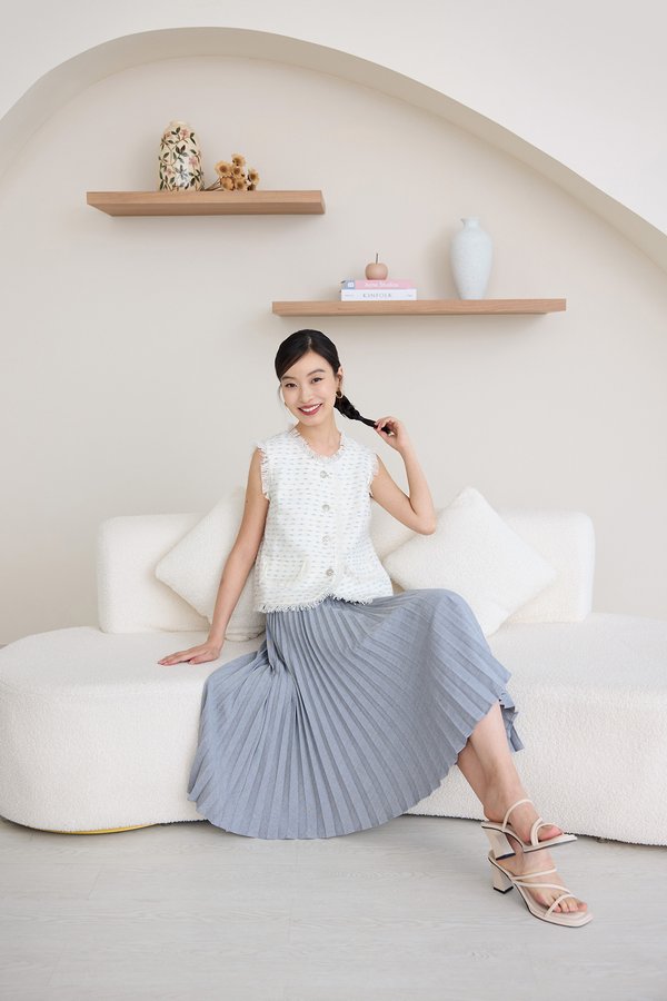 Zahir Top In Ivory Tweed