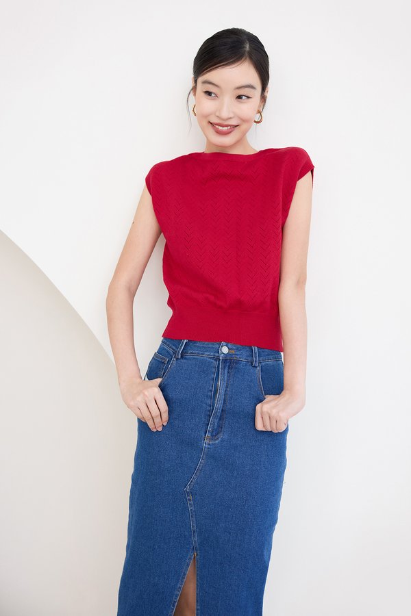 Auden Top In Cherry Red