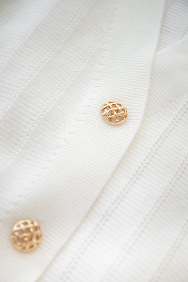 Britney Cardigan In Ivory