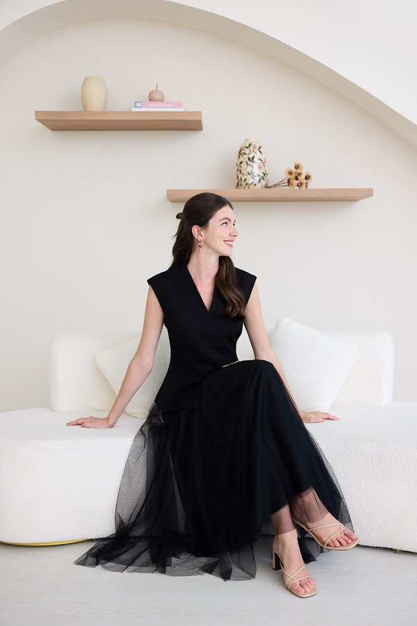 Diya Skirt In Classic Black