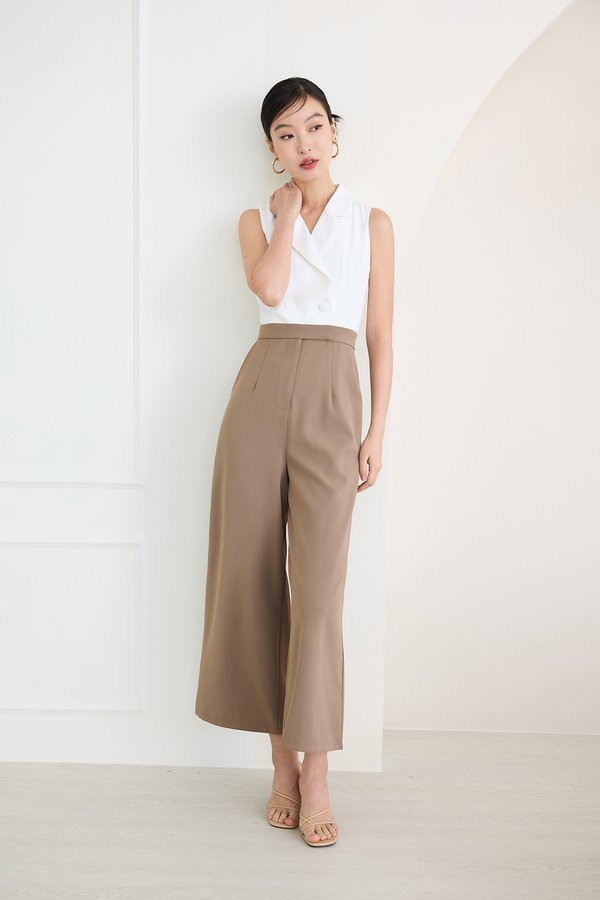 Cornwall Romper In White Taupe