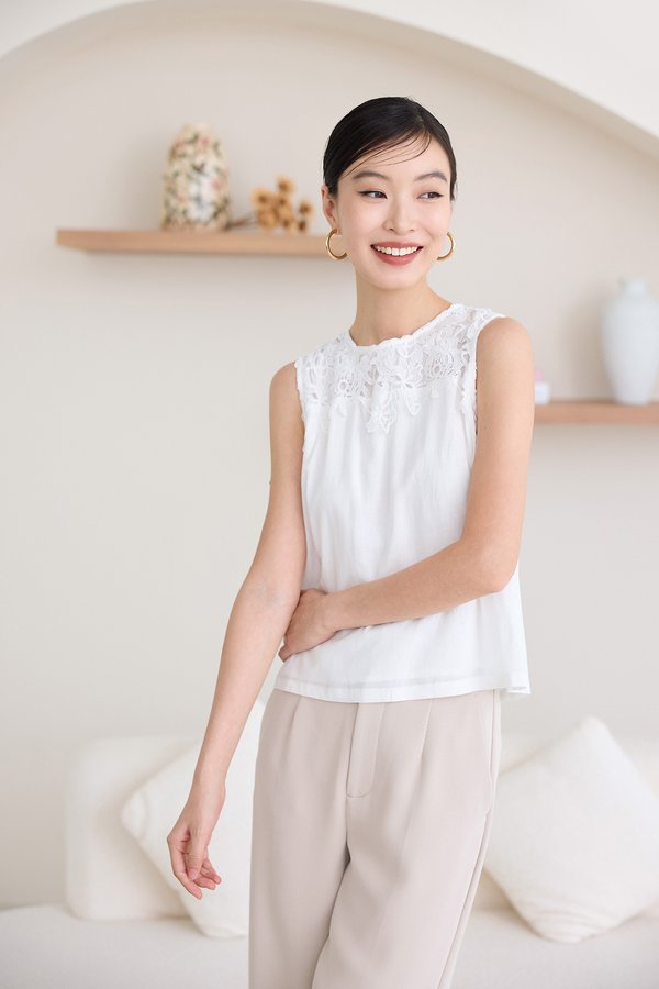 Dosia Top In Classic White
