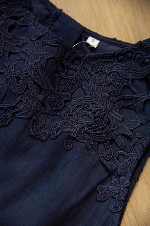 Dosia Top In Navy Blue