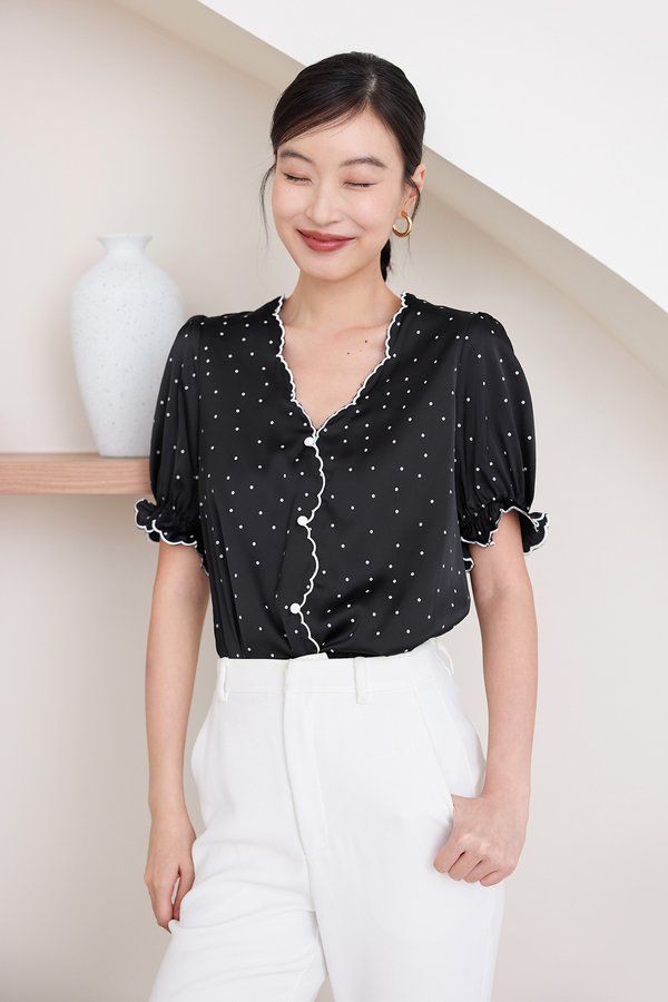 Anatasia Top In Black Dots