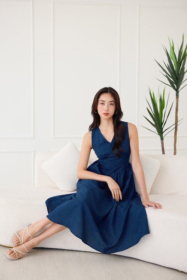 Varra Dress In Textured Blue