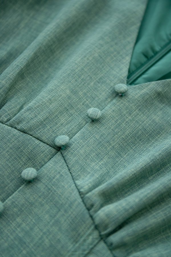 Varra Dress In Textured Green
