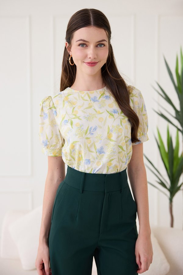Jayne Top In Yellow Prints