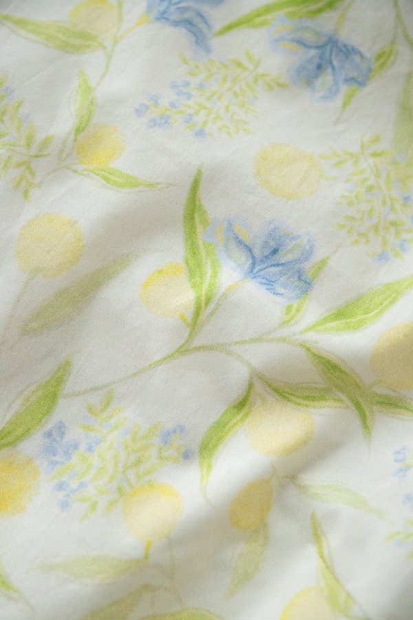 Jayne Top In Yellow Prints
