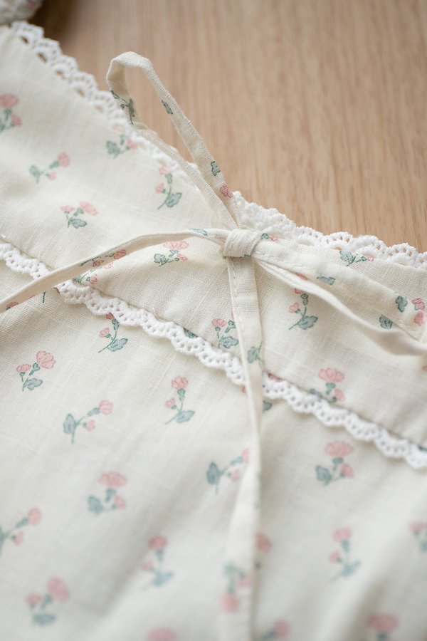 Lottie Dress In Ivory Florals