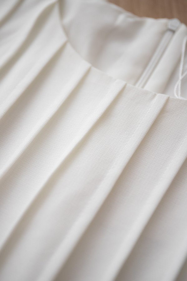 Preston Top In Classic White