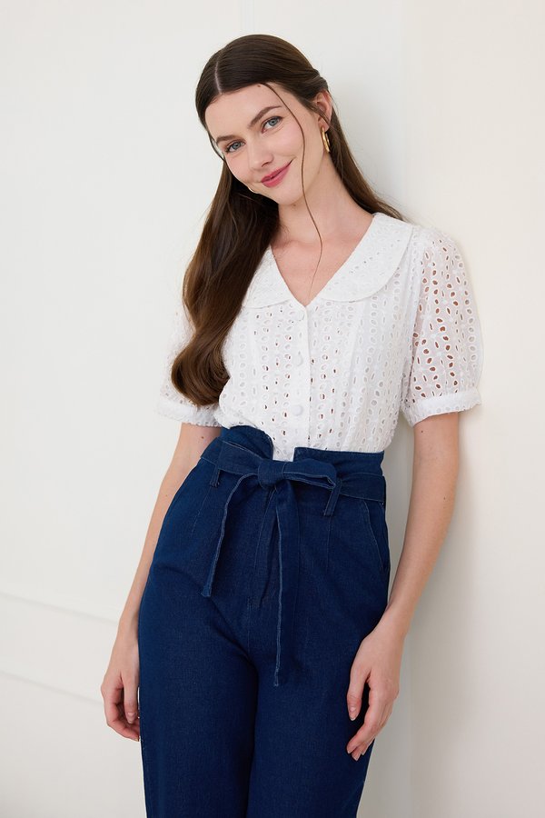 Karina Top In Classic White