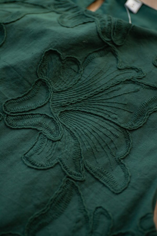 Marta Top In Forest Green
