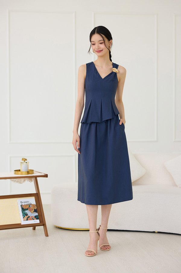 Tara Skirt In Dark Wash