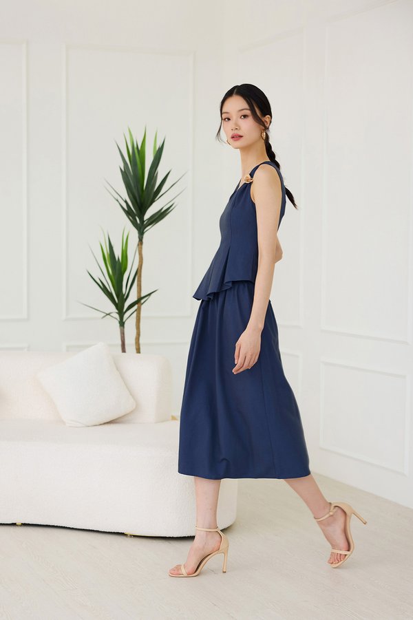 Tara Skirt In Dark Wash